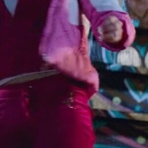 ISO of this hot pink juicy couture tracksuit seen on madison in zombieland 2